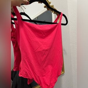 SKIMS Fits Everybody Square Neck Ultra Pink Bodysuit